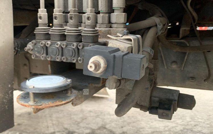 IVECO DAILY / 160ALU  EX-615-WV