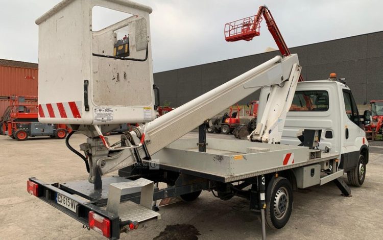 IVECO DAILY / 160ALU  EX-615-WV