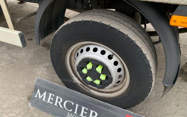 IVECO DAILY / 160ALU  EX-615-WV