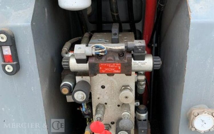 SKYJACK SJ6832RT  37013860