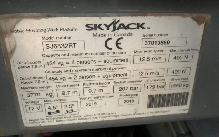 SKYJACK SJ6832RT  37013860