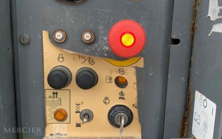 SKYJACK SJ6832RT  37008945