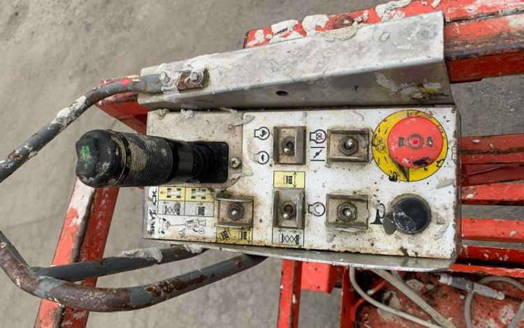 SKYJACK SJ6832RT  37008945