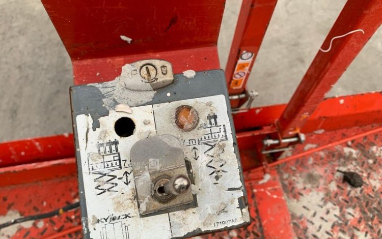 SKYJACK SJ6832RT  37008945