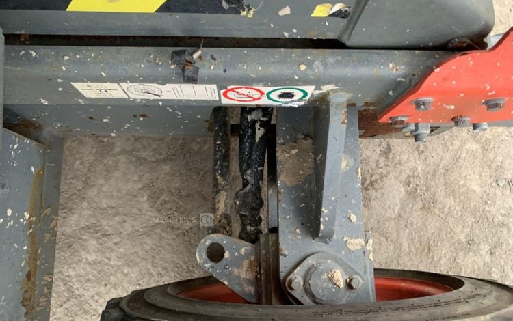 SKYJACK SJ6832RT  37008945