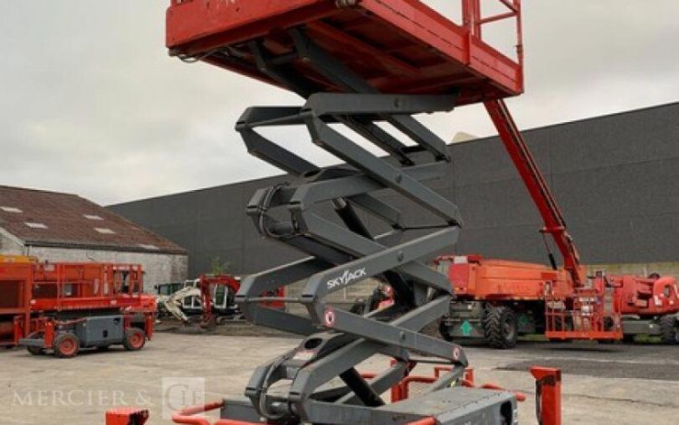 SKYJACK SJ6832RT  37008945