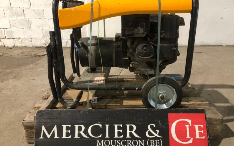 SDMO PERFORM 6500  GRO010856