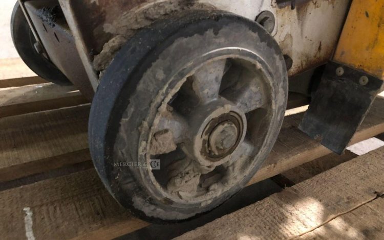 HUSQVARNA FS400LV  SCI010812