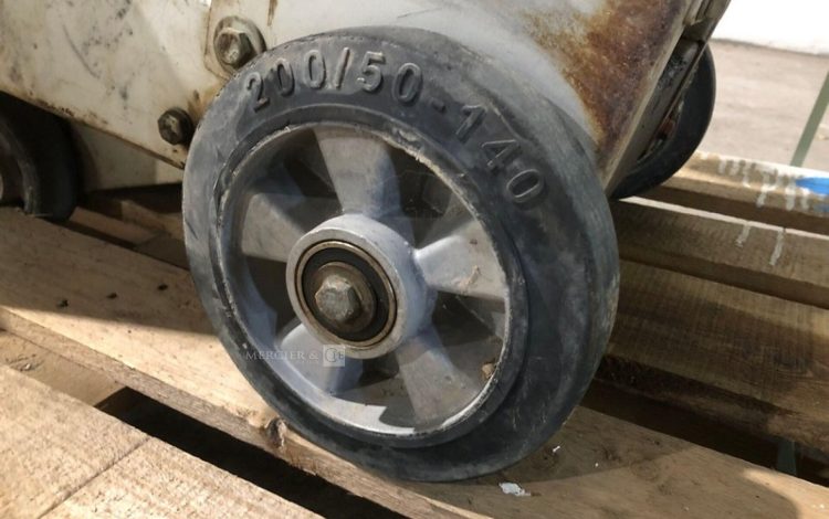 HUSQVARNA FS400LV  SCI010812