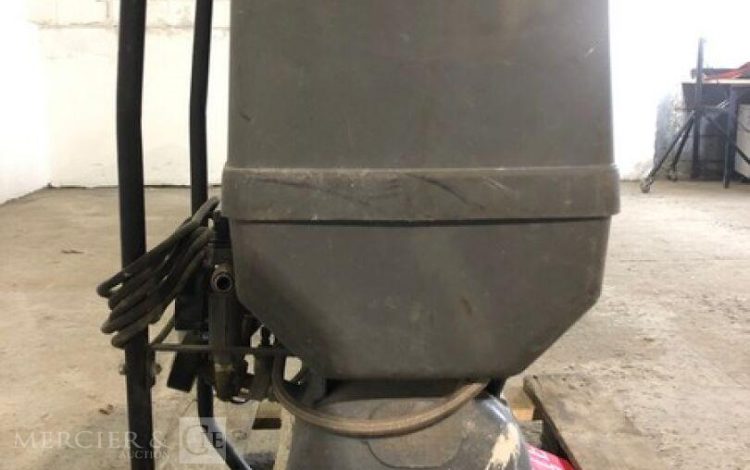 MAUGUIERE MXF  COM010199