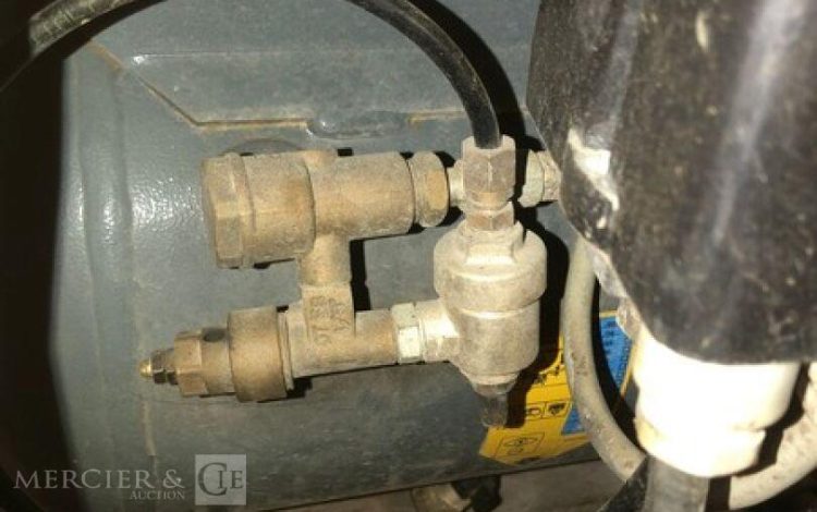 MAUGUIERE MXF  COM010199