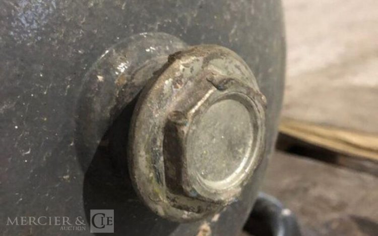 MAUGUIERE MXF  COM010199