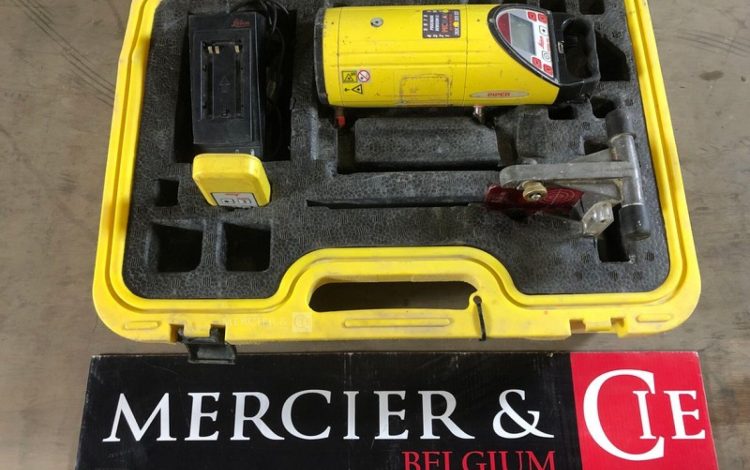 LEICA PIPER 100  NIV750164