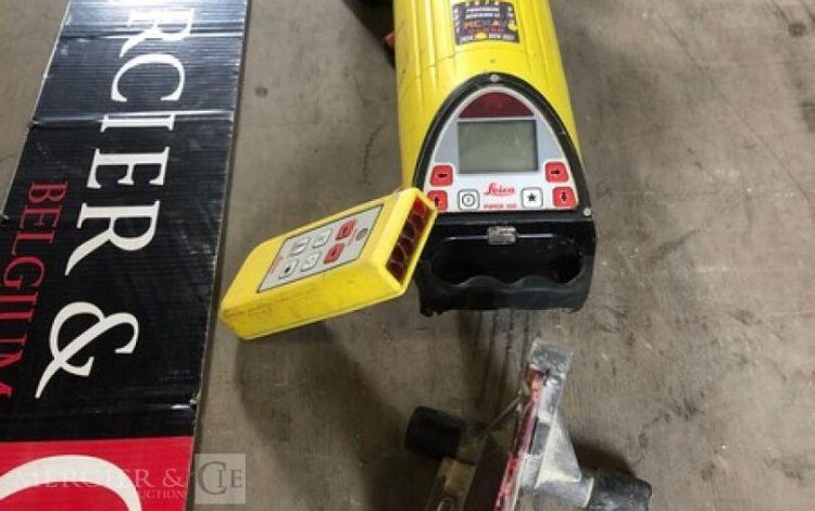 LEICA PIPER 100  NIV750164