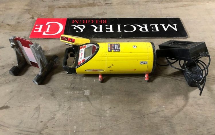 LEICA PIPER 100  NIV750164