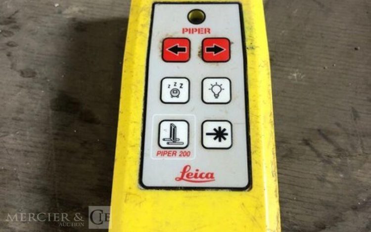 LEICA PIPER 100  NIV750164