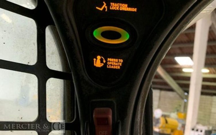 BOBCAT S450  BOB010232