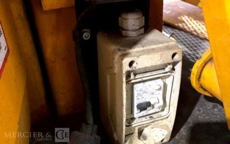 JLG TOUCAN 8E  ELE010285