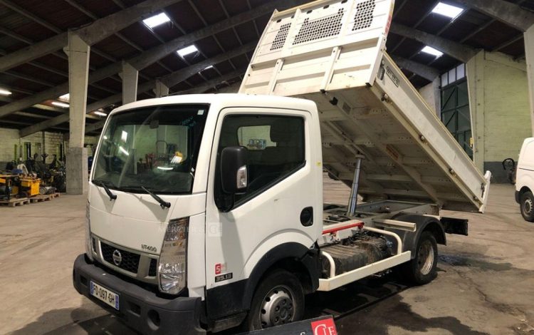 NISSAN NT400  FD-097-GH