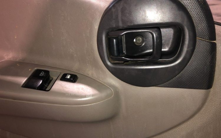 NISSAN NT400  FD-097-GH