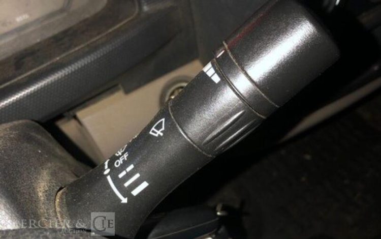 NISSAN NT400  FD-097-GH