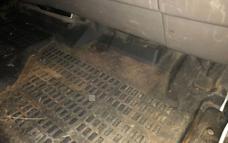 NISSAN NT400  FD-097-GH