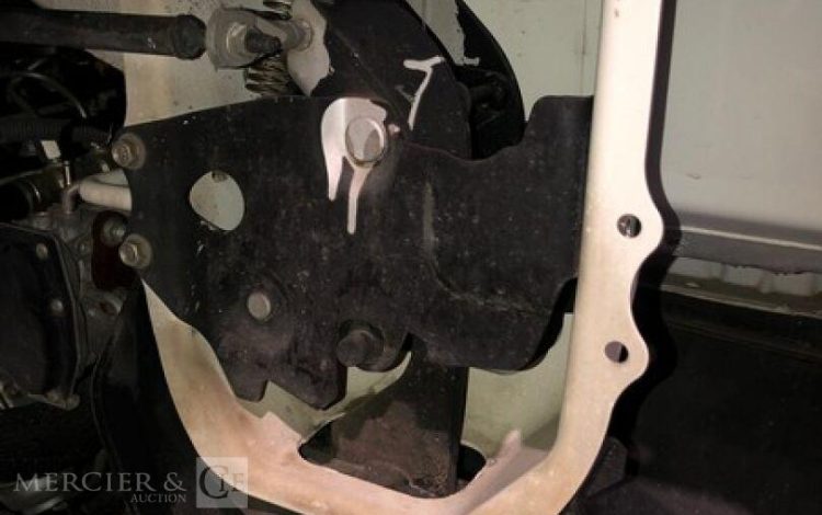 NISSAN NT400  FD-097-GH