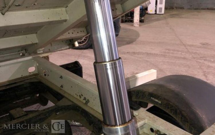 NISSAN NT400  FD-097-GH