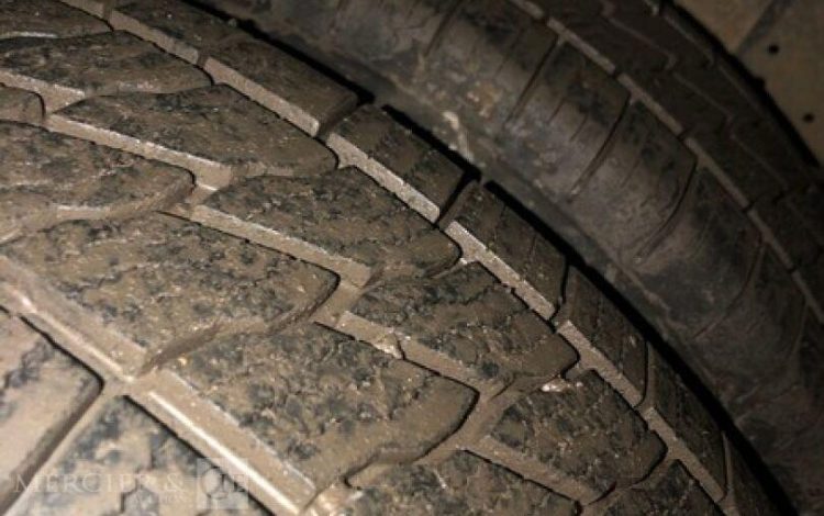 NISSAN NT400  FD-097-GH