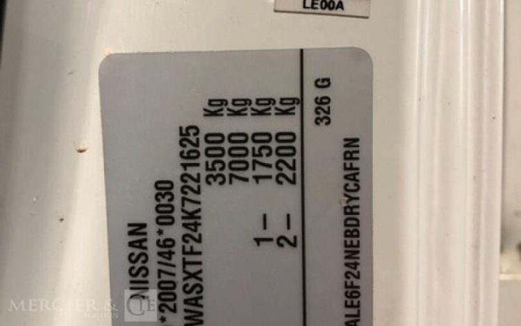 NISSAN NT400  FD-097-GH