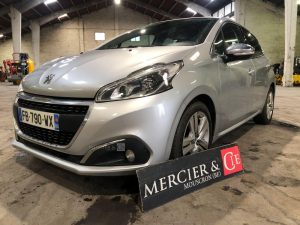 PEUGEOT 208  FB-790-WX