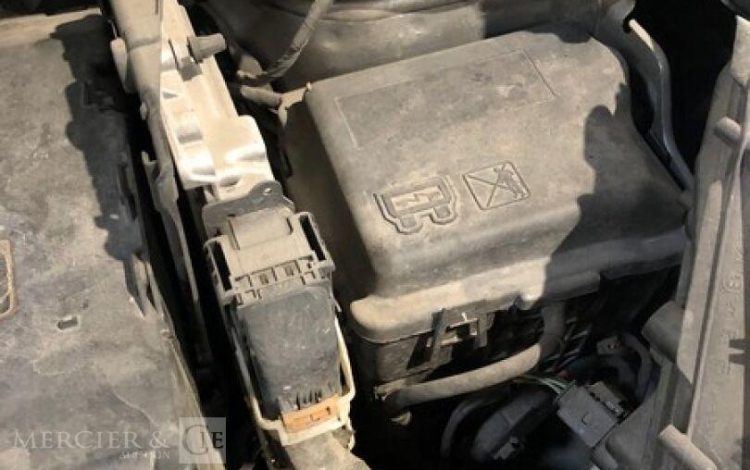 PEUGEOT 208  FB-790-WX