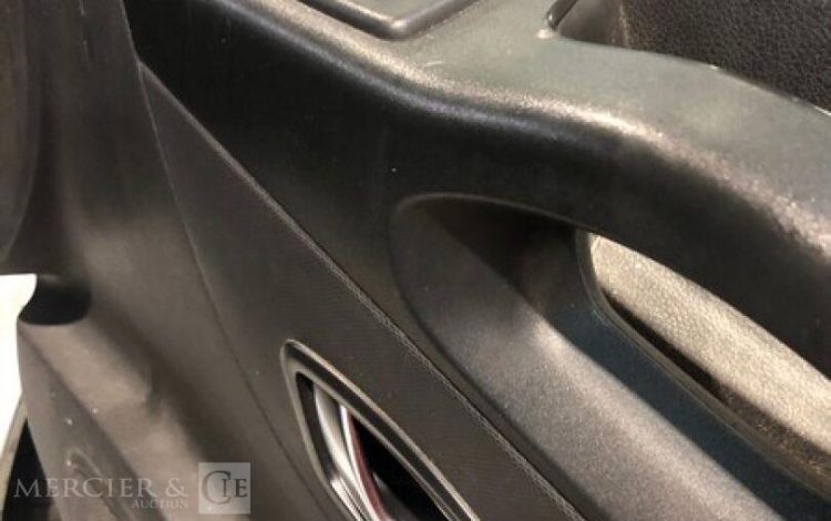 RENAULT TRAFIC  FR-824-RH