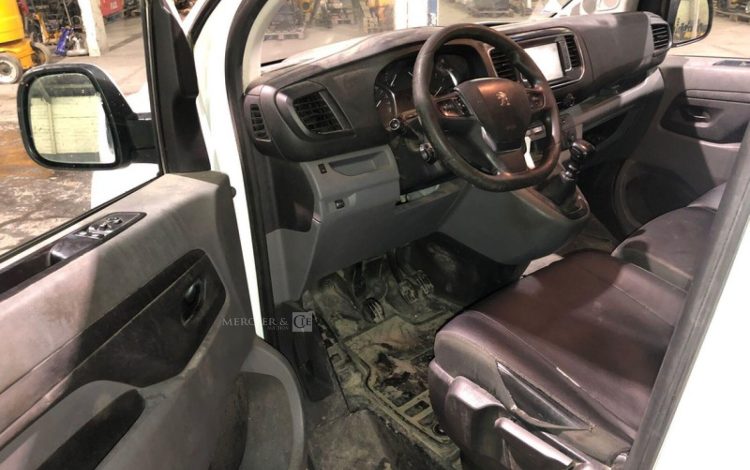 PEUGEOT EXPERT  EJ-186-PG