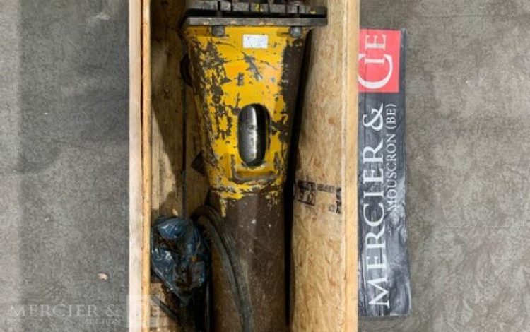 MONTABERT SC28  MAR010257