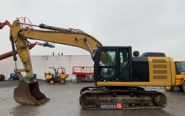 CATERPILLAR 320E  240419