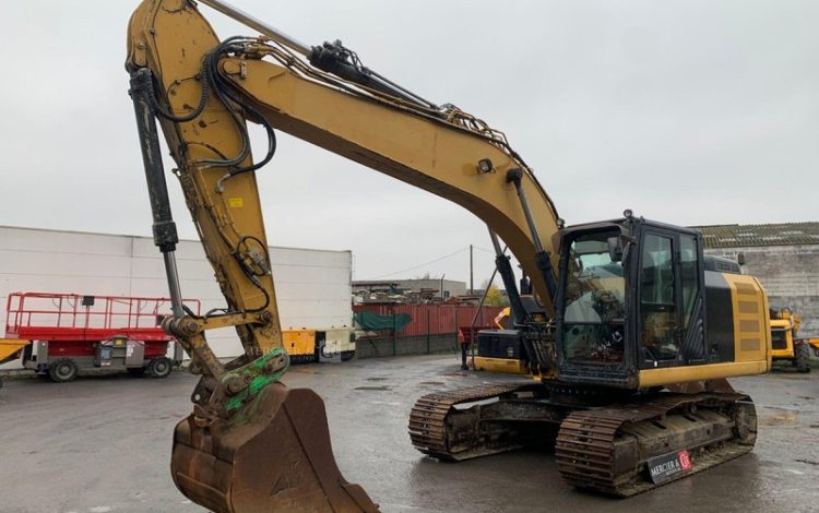 CATERPILLAR 320E  240419