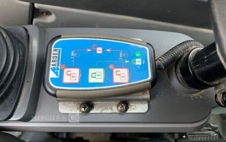 CATERPILLAR 320E  240419