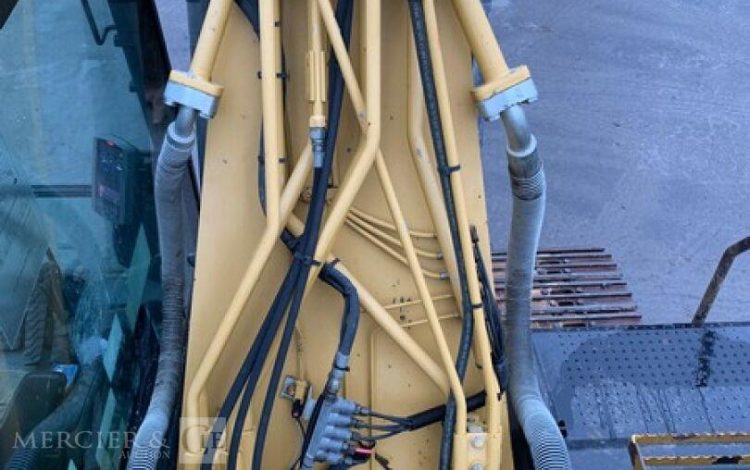 CATERPILLAR 320E  240419