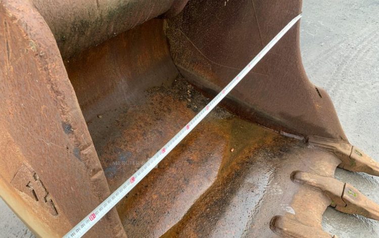 CATERPILLAR 320E  240419