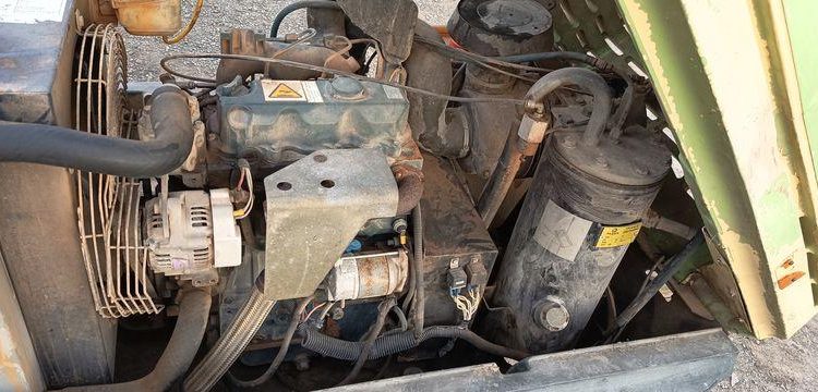 SULLAIR COMPRESSEUR DE CHANTIER SUR ESSIEU  516CJE59