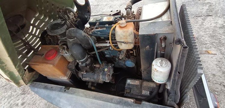 SULLAIR COMPRESSEUR DE CHANTIER SUR ESSIEU  516CJE59