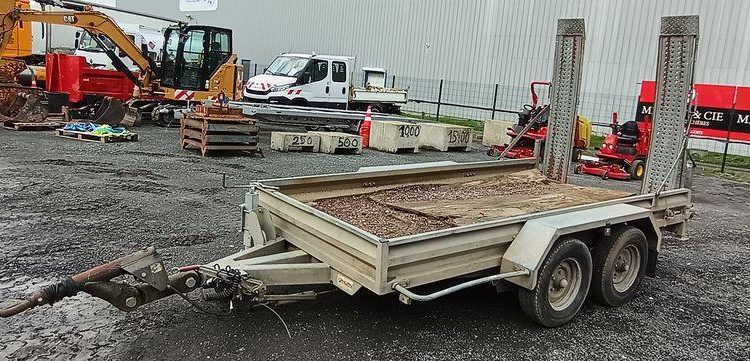 HUBIERE REMORQUE V 3500 TR PORTE ENGIN – 2 ESSIEUX – PTAC 3,5 TONNES –  689CGR59