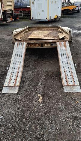 HUBIERE REMORQUE V 3500 TR PORTE ENGIN – 2 ESSIEUX – PTAC 3,5 TONNES –  689CGR59
