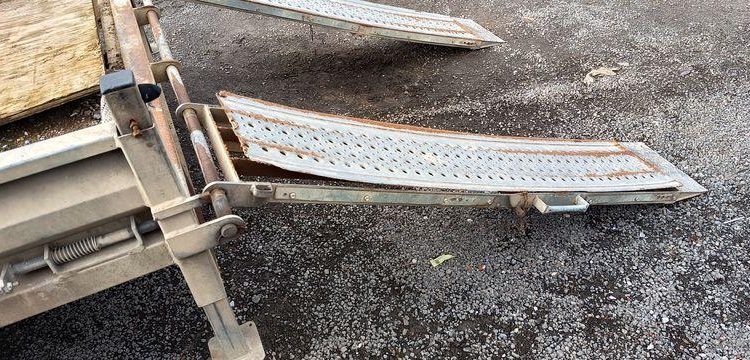 HUBIERE REMORQUE V 3500 TR PORTE ENGIN – 2 ESSIEUX – PTAC 3,5 TONNES –  689CGR59