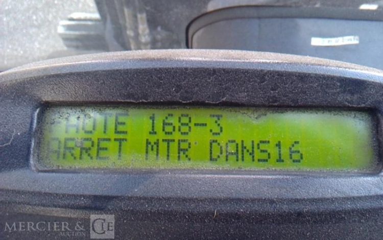 YALE CHARIOT MAT FRONTAL THERMIQUE AVEC PINCE A BALLE GLP25VX 1745H AN2021 JAUNE 7724V