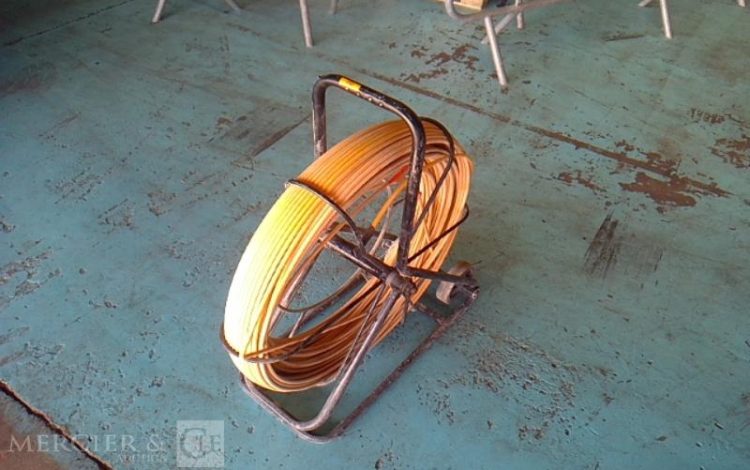 GENERIQUE AIGUILLE FIBRE VERRE 9MM/150M NOIR AIG011893