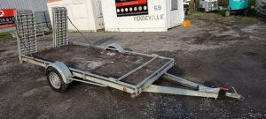 UFAC REMORQUE PLATEAU – 1 ESSIEU – PTAC : 750 KGS – ANNEE 2010  AP-335-PQ