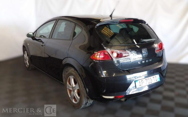 SEAT LEON 1.9 TDI 105 REFERENCE NOIR AP-703-TQ