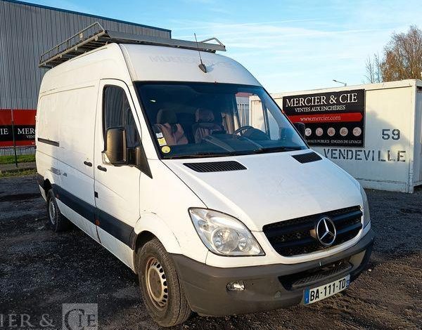 MERCEDES SPRINTER II 906.633 310CDI 37 2.2 D DPF FOURGON MOYEN TOLE 3.5T 95 CV –  AN 2010 BLANC BA-111-TD